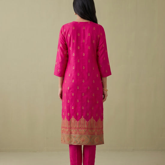 Rani Bahaar Pink Crepe Readymade Suit And Pant With Crepe Dupatta - back