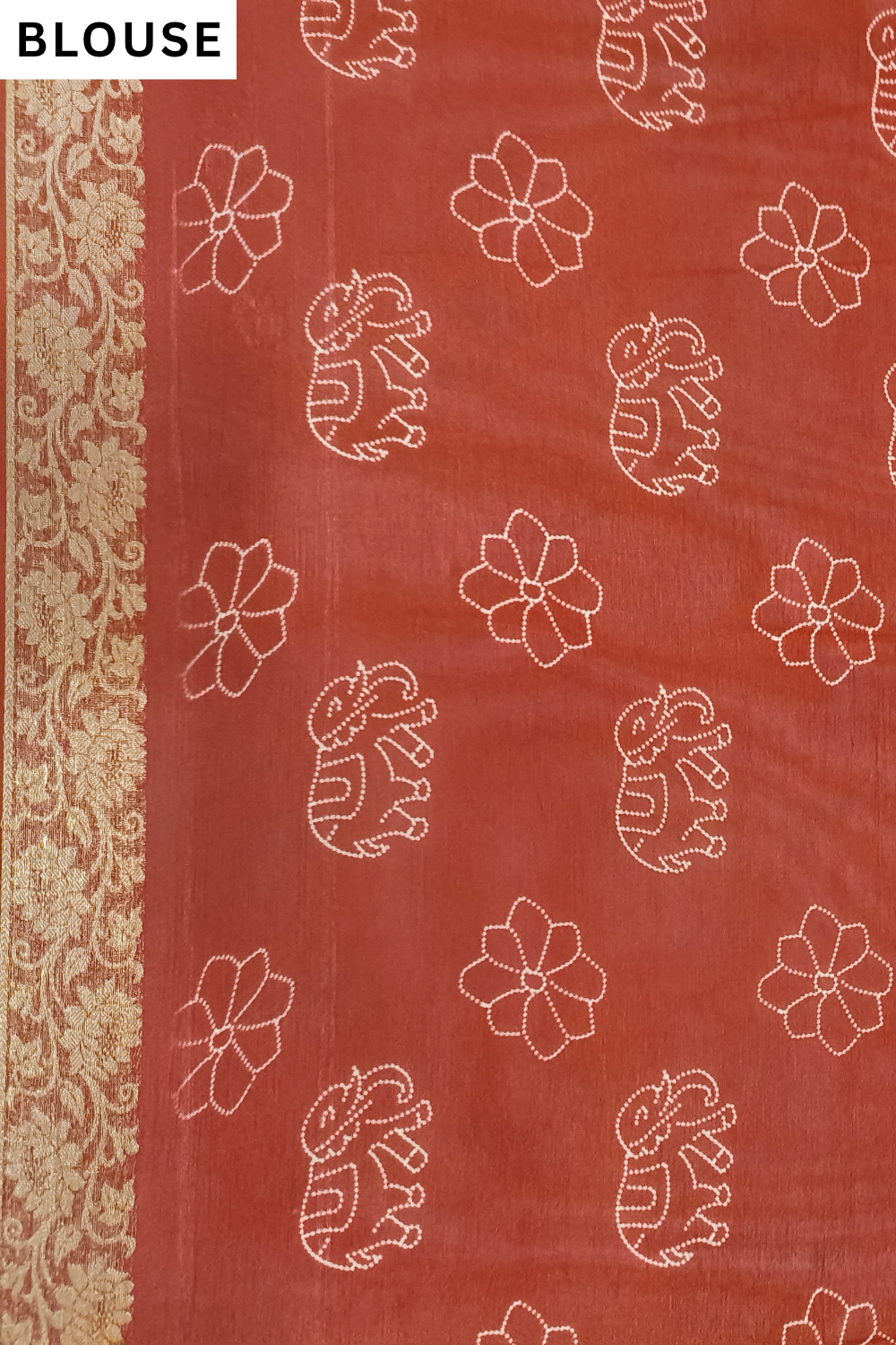 Off White Red Chinon Bandhini Printed Saree - Blouse