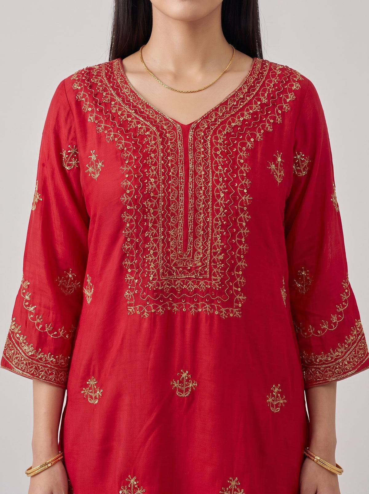 Scalloped Grace Maroon Cotton Readymade Suit And Palazzo With Dupatta - closeup