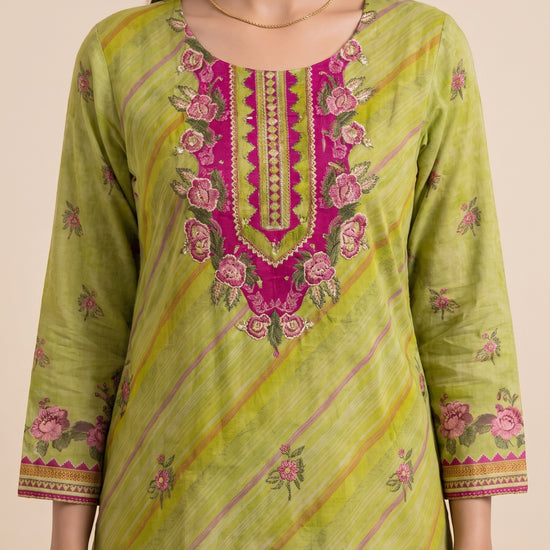 Leheriya Bloom Pista Crepe Readymade Suit And Pant With Printed Dupatta - closeup