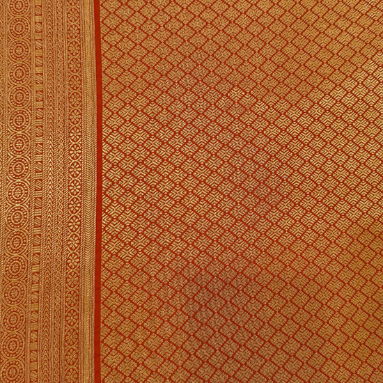 Off White Maroon Loom Saree - Blouse