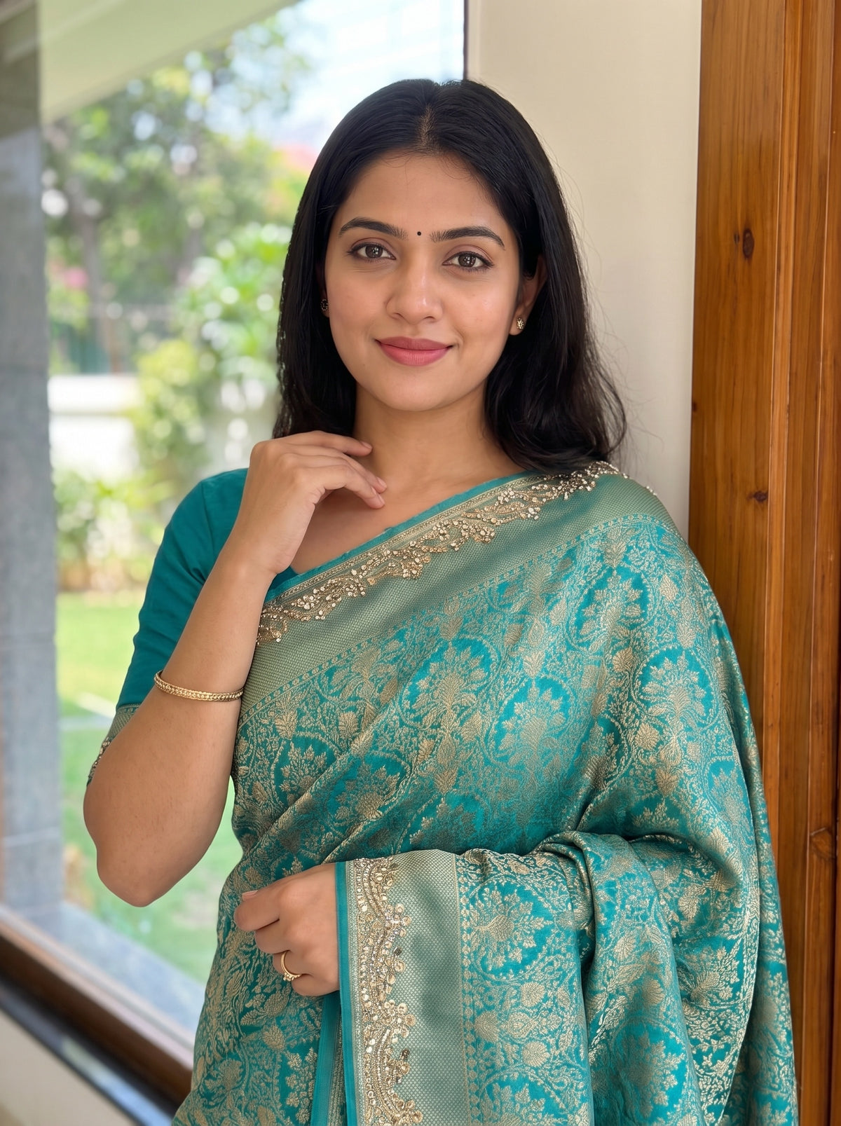 Rama Loom Saree - Close Up