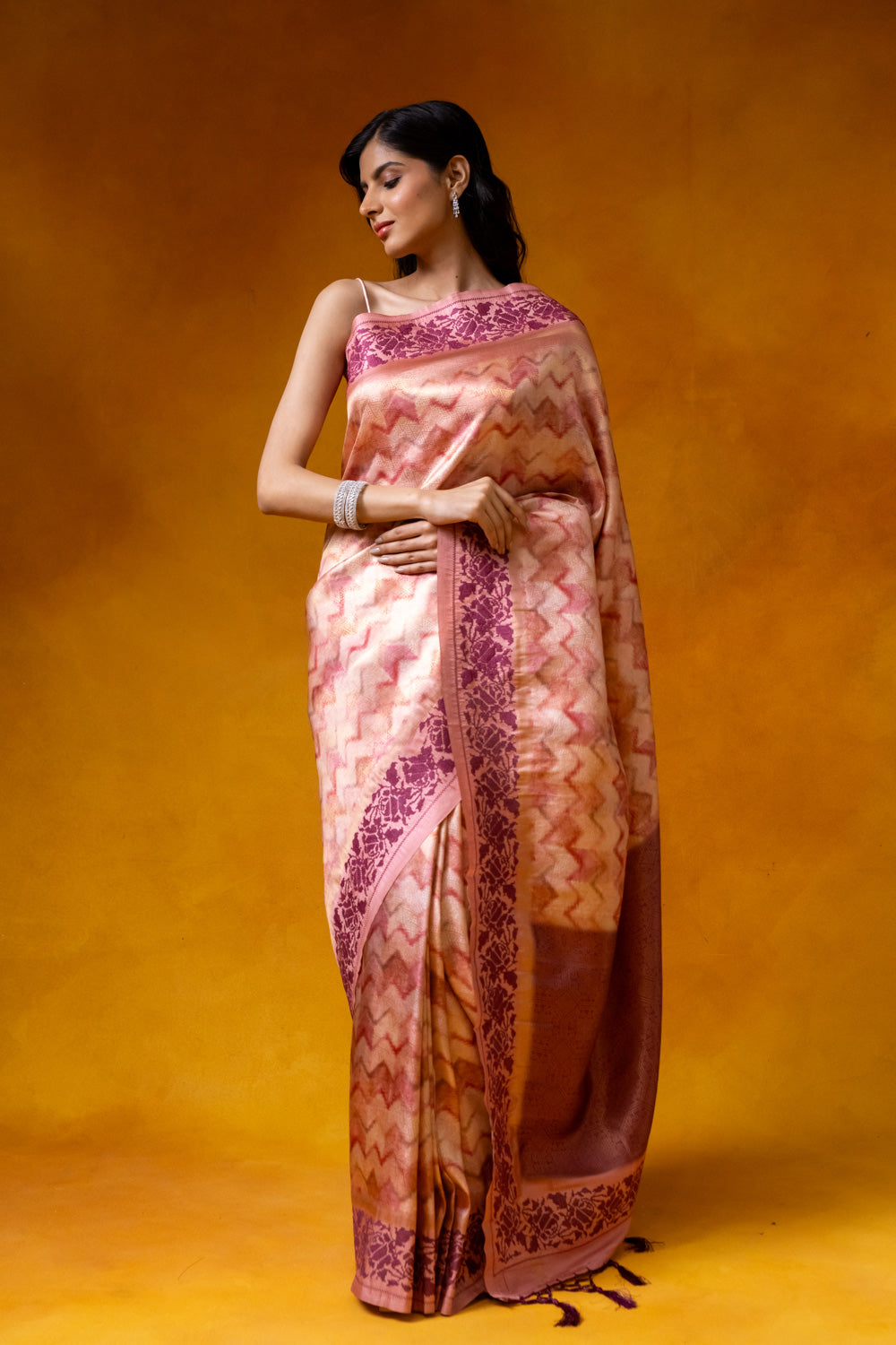 Peach Cotton Digital print Saree With Unstitched Blouse