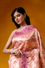 Peach Cotton Digital print Saree With Unstitched Blouse