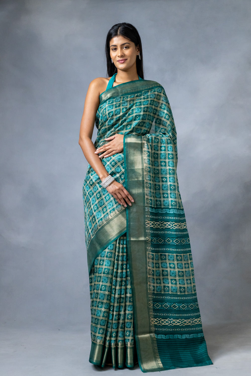 Rama Cotton Silk Digital Print Saree With Unstitched Blouse