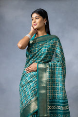 Rama Cotton Silk Digital Print Saree With Unstitched Blouse