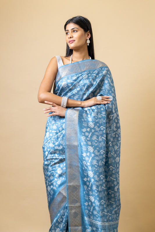 Bluish Grey Tussar Digital Print Saree With Unstitched Blouse