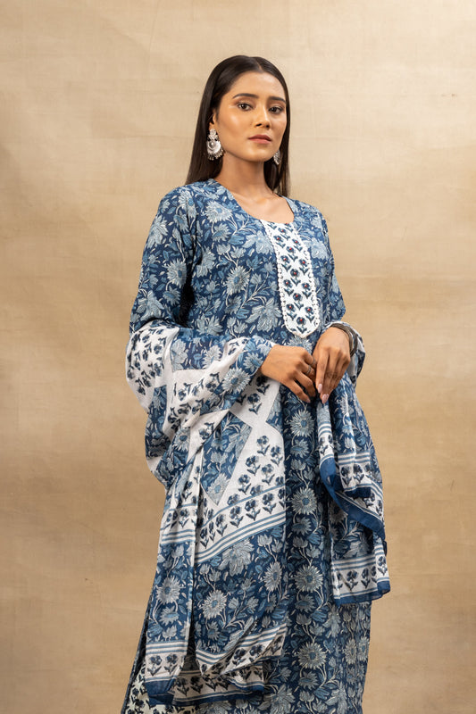 Indigo Blue Cotton Kurti And Pant With Cotton Dupatta