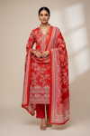 Coral Pashmina Unstitched Salwar Suit With Pashmina Dupatta