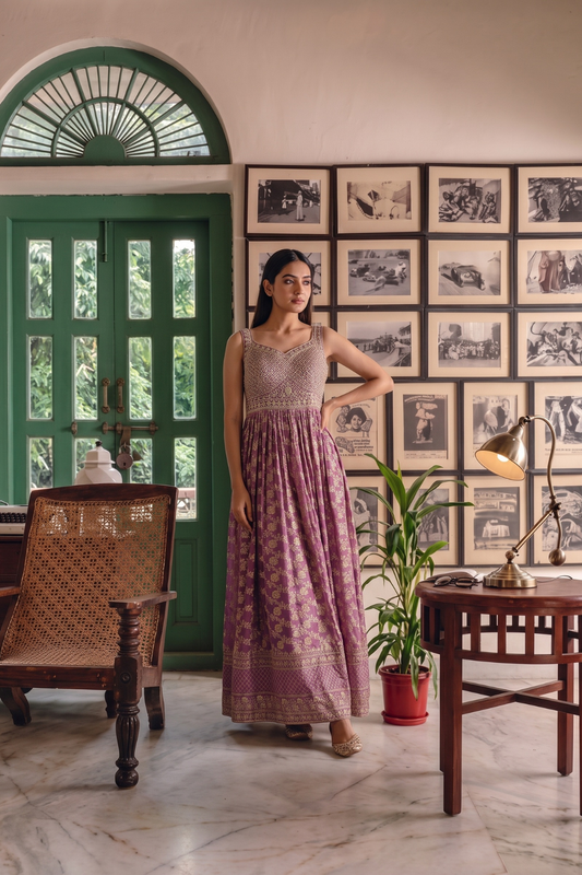 Delicate and dreamy Mauve Shimmer Readymade Suit