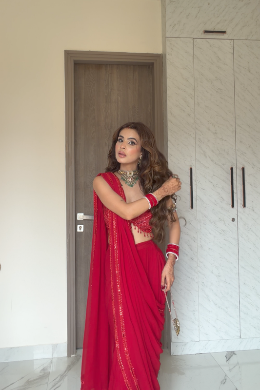 Grace Redefined Red Georgette Printed Saree With Unstitched Blouse